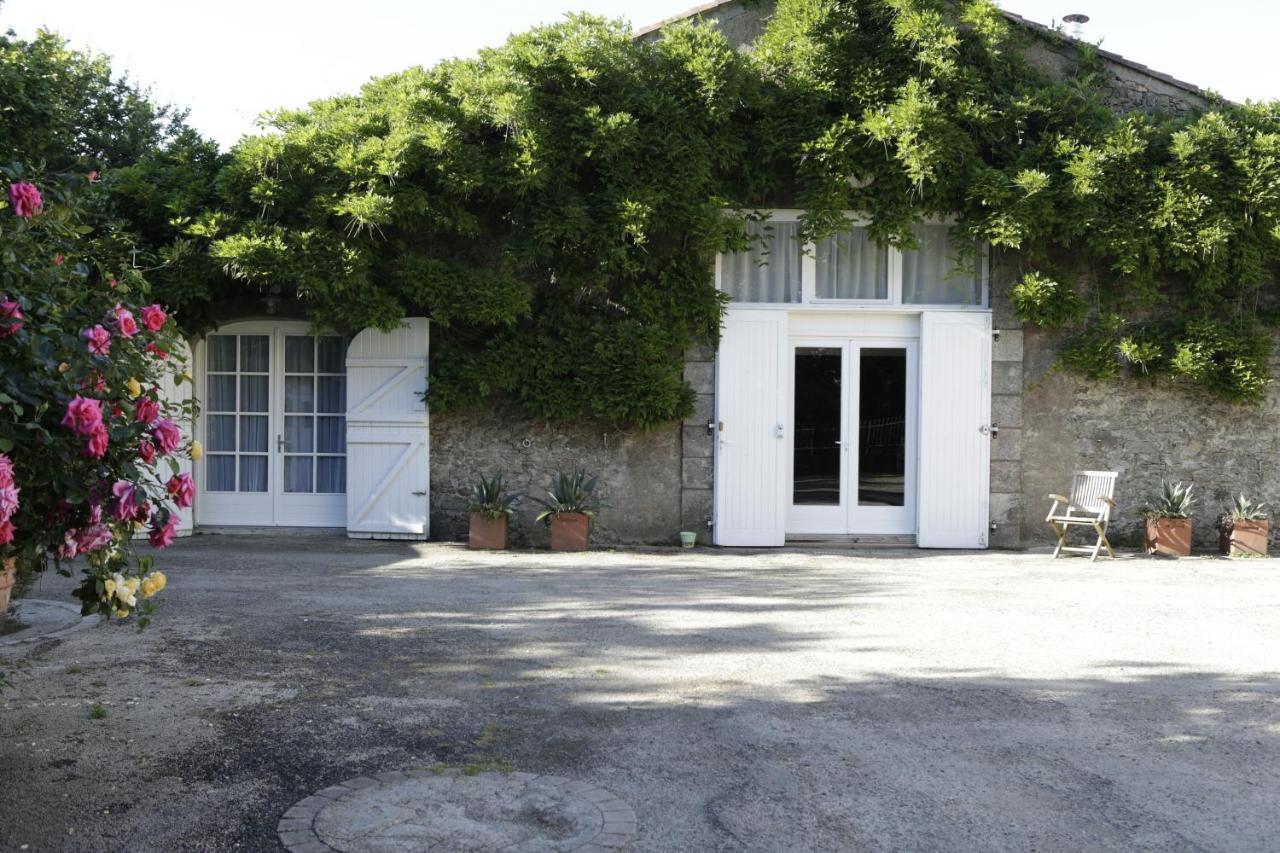 Relais De Chasse La Chaignaie Saint-Hilaire-de-Loulay Eksteriør bilde